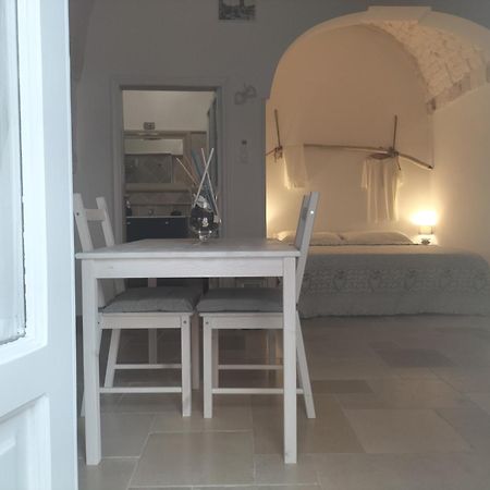 Le Tre Alcove Hotel Ceglie Messapica Exterior photo